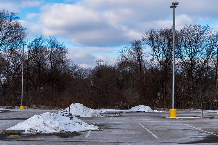 Snowplowing Service in Cincinnati Ohio